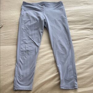 Fabletics lavender Leggings Women’s Size Medium
